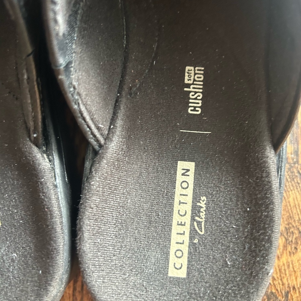 Clarks Collection Ladies Black Slip on Shoes Size 8M Cushioned Mules Clogs - Picture 7 of 9